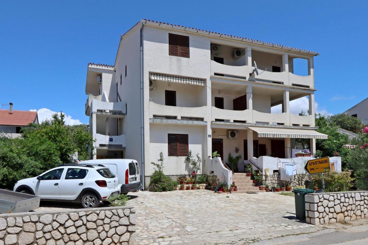 Apartments By The Sea Mandre, Pag - 3084 科兰 外观 照片